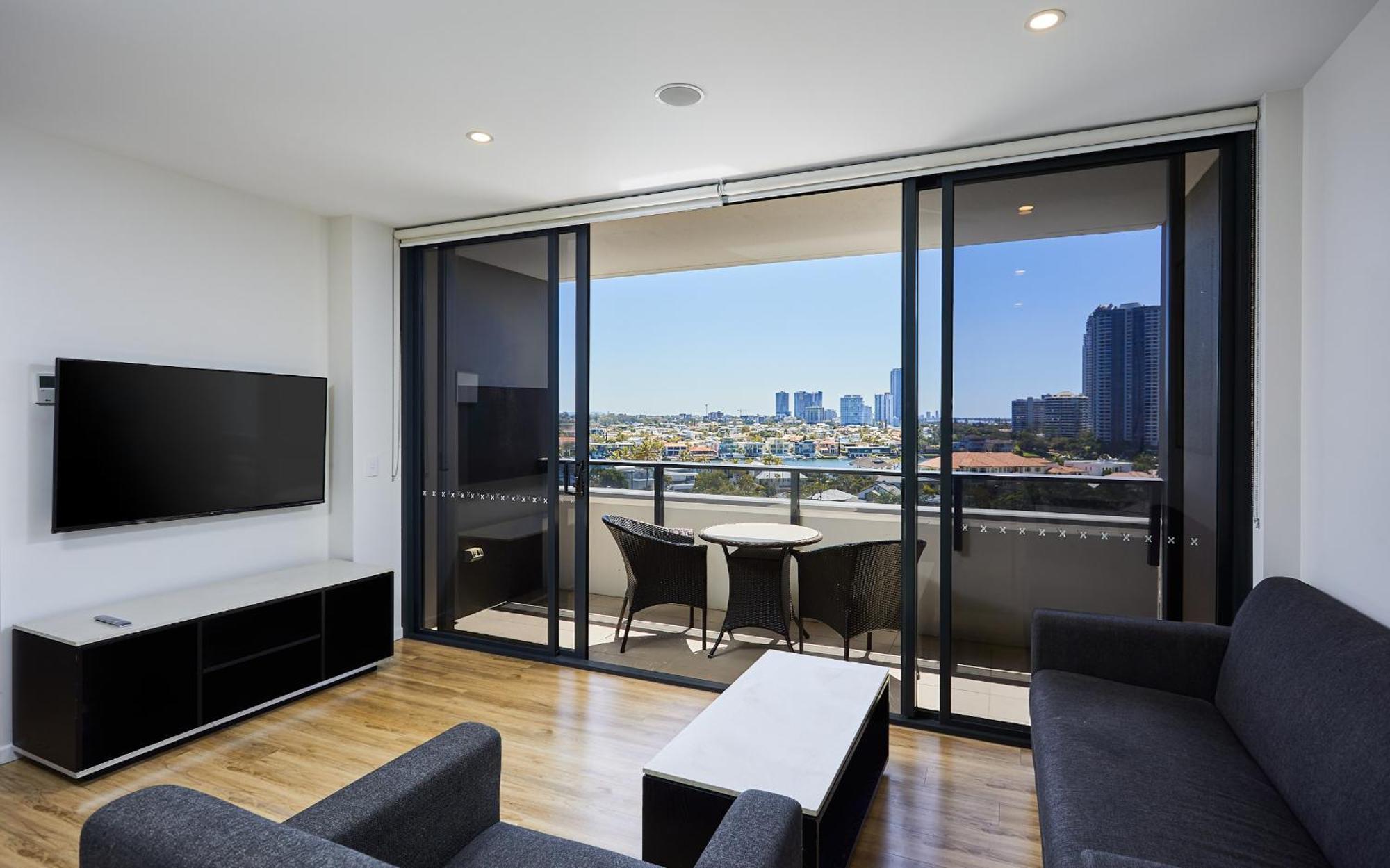 Ruby Apartment *